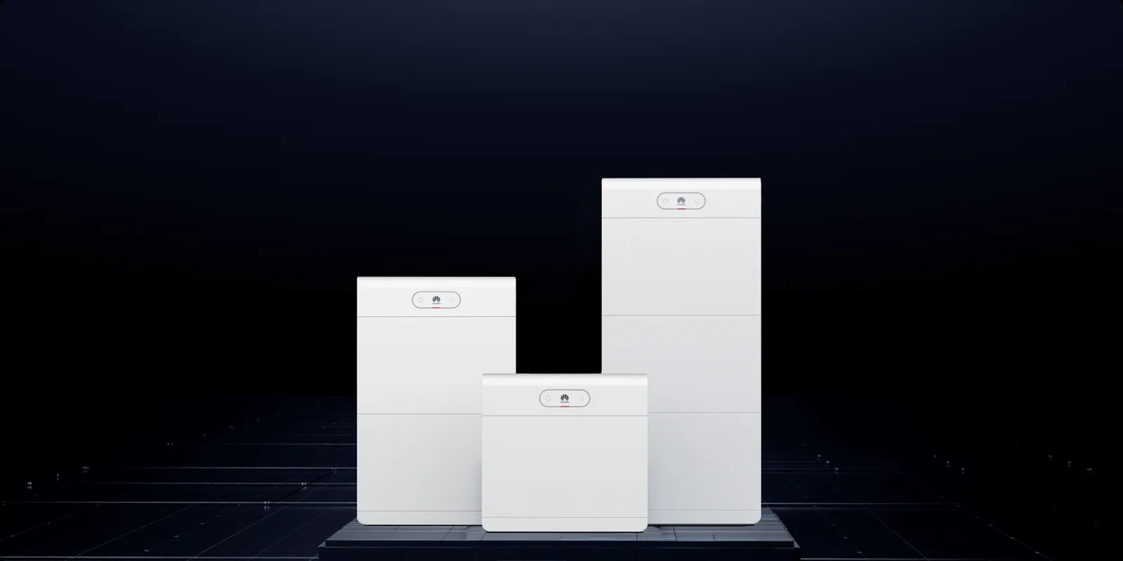 Huawei LUNA2000-7-S1, 14-S1 และ 21-S1 เรียงกัน